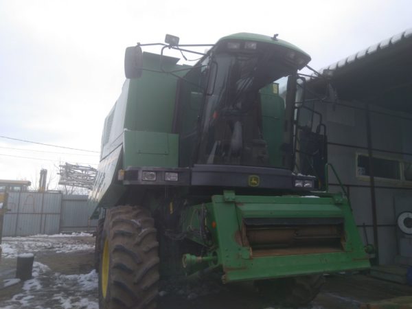 Combina agricola John Deere 1450 CWS